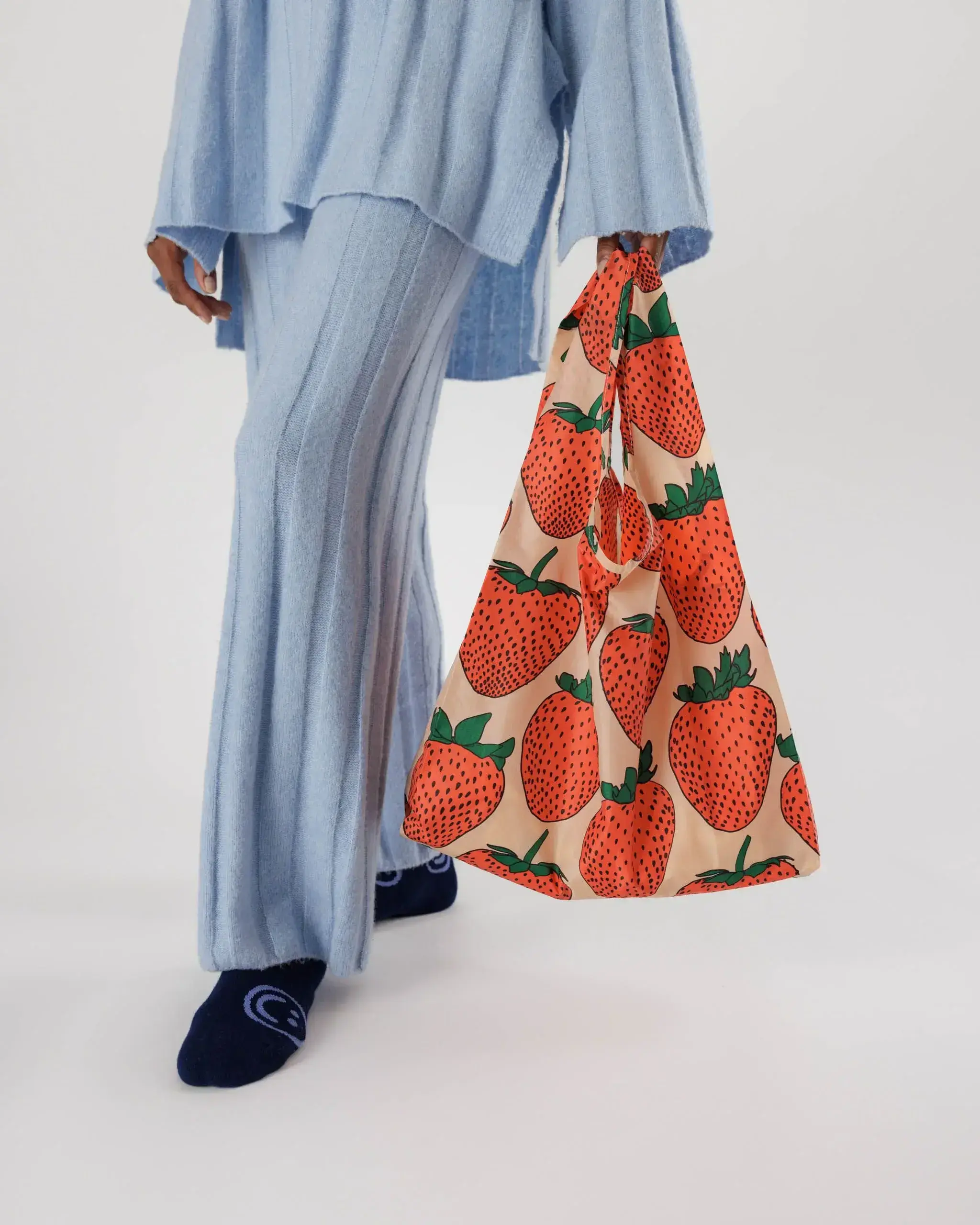 Standard Baggu Strawberry - Image 3